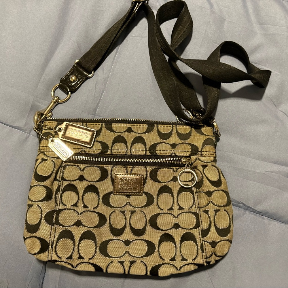 Coach Poppy Signature Crossbody in Gray/Black